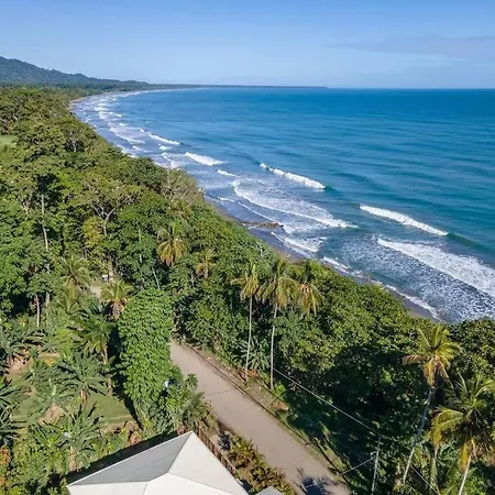 Modern Beachfront Apartment, With Garden Patio Puerto Viejo de Talamanca Exterior photo